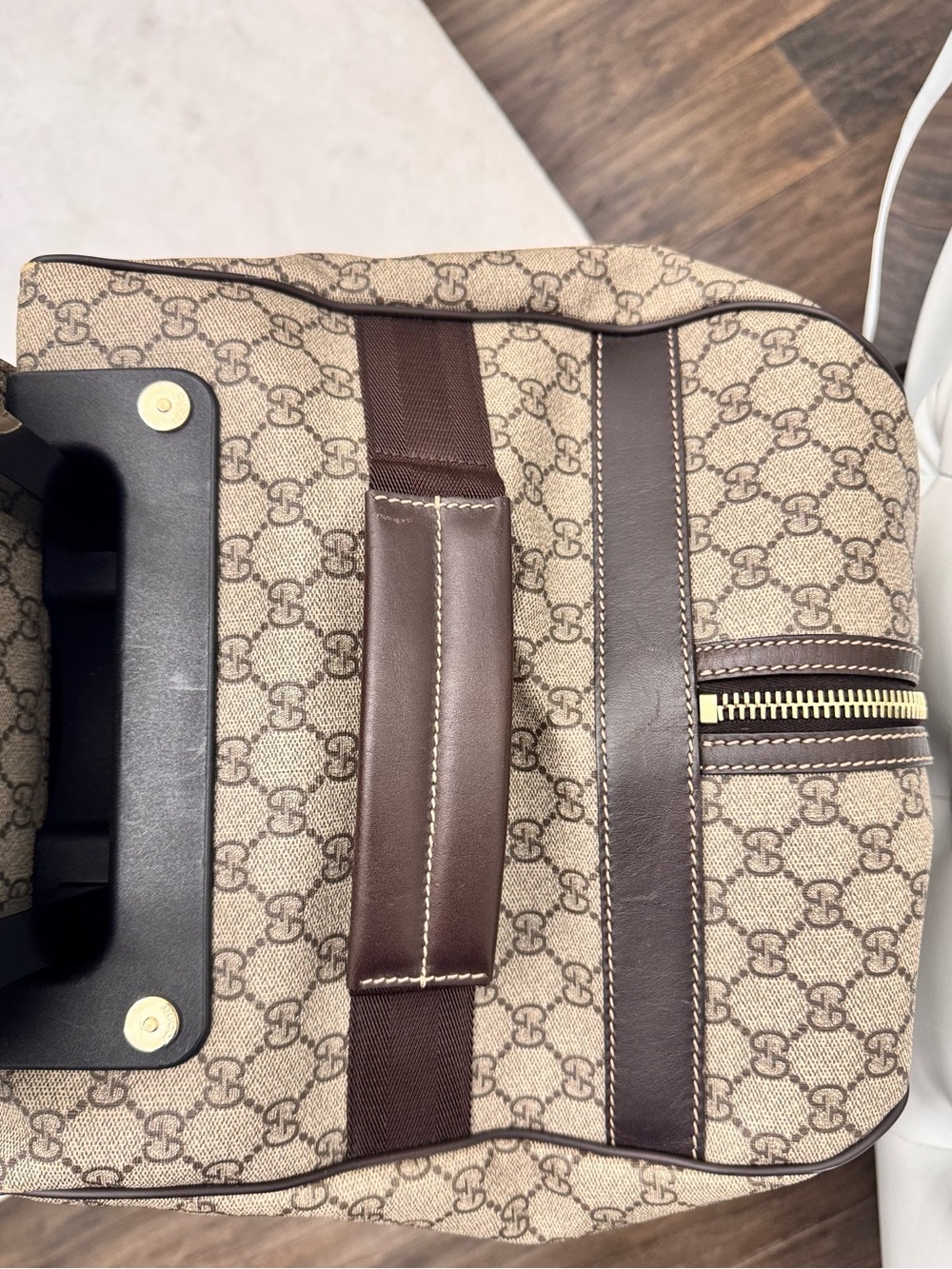 Gucci Beige/Brown Monogram Rolling Travel Duffel - Picture 5 of 16